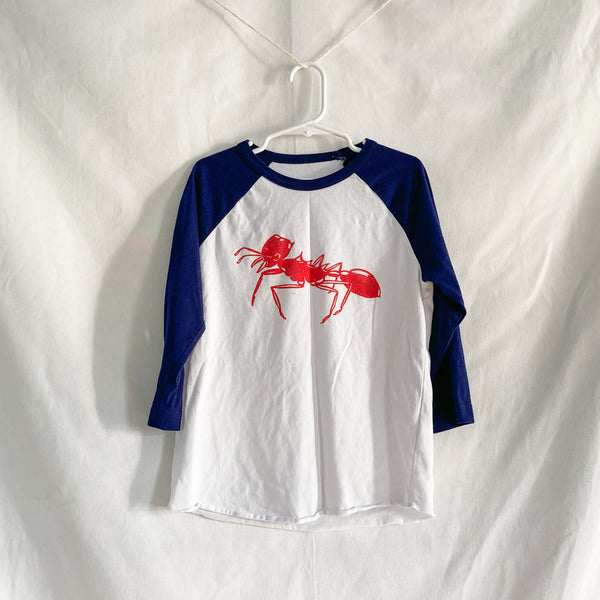 Leafcutter Ant Raglan T-shirt