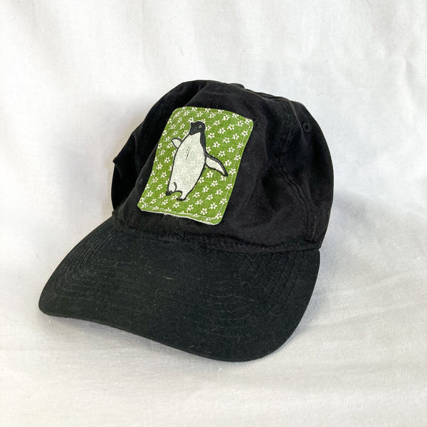 Penguin Hat - black/green